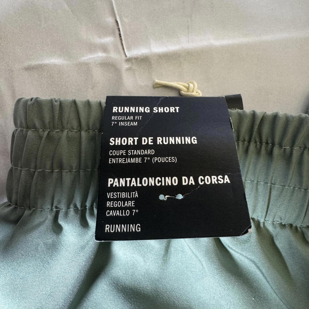 Adidas Run It Women’s Running Shorts XS Green 7" Inseam Athletic NWT - Picture 4 of 8